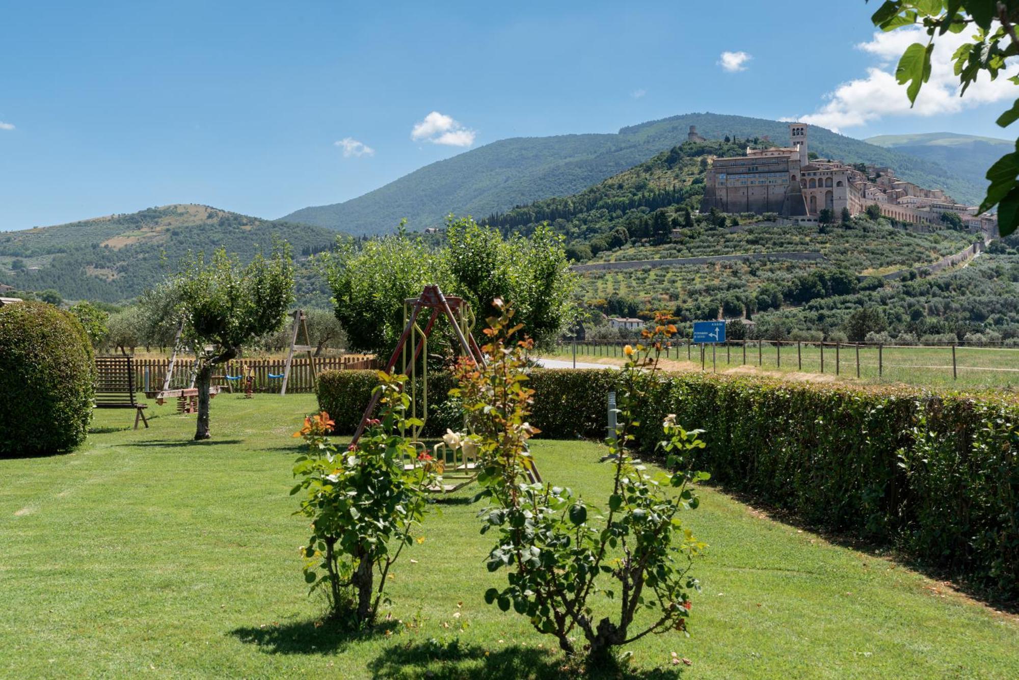 Agriturismo Il Girasole أسيسي المظهر الخارجي الصورة