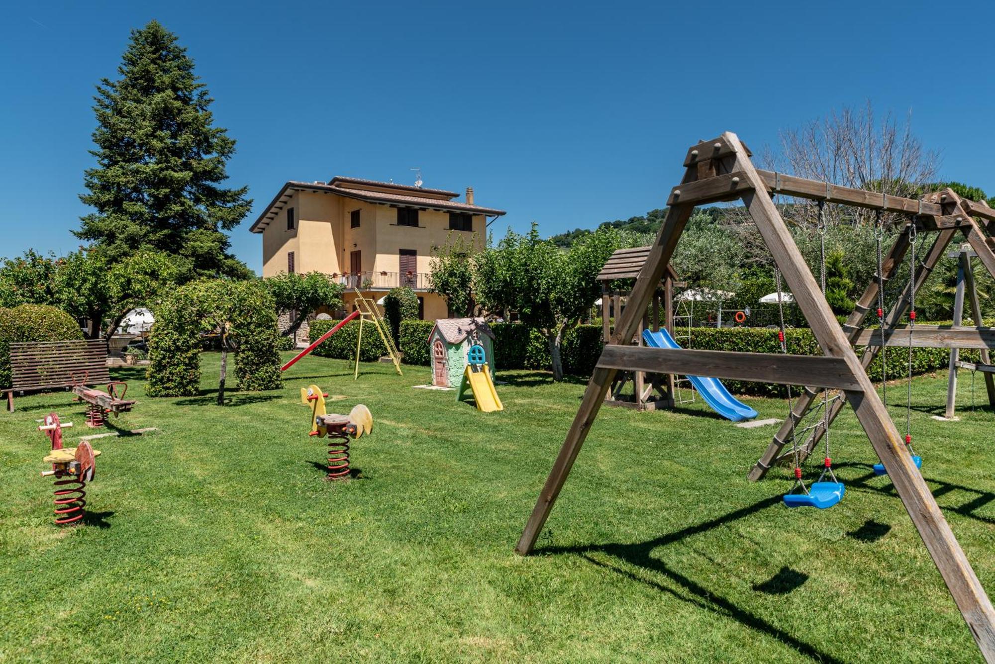 Agriturismo Il Girasole أسيسي المظهر الخارجي الصورة